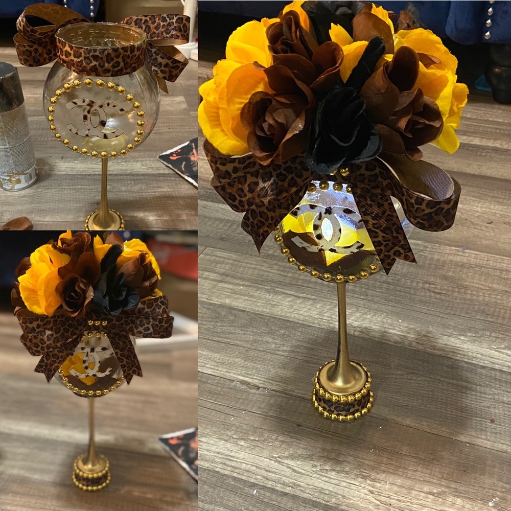 Chanel flower light up vase!!